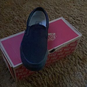Black Slip-On Vans